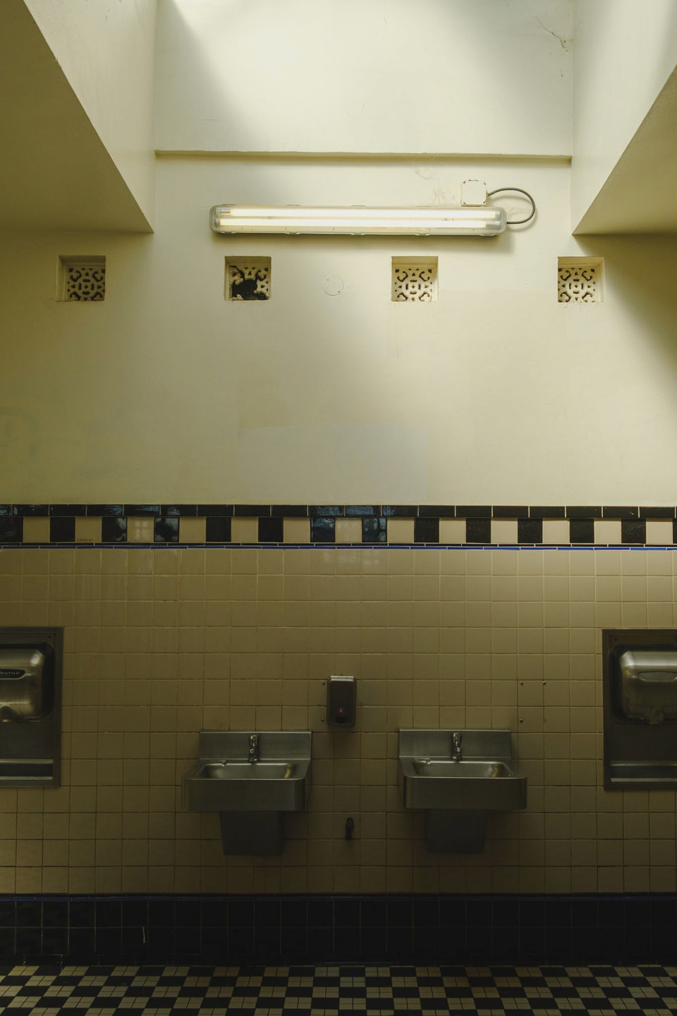 Stillness, photograph 8