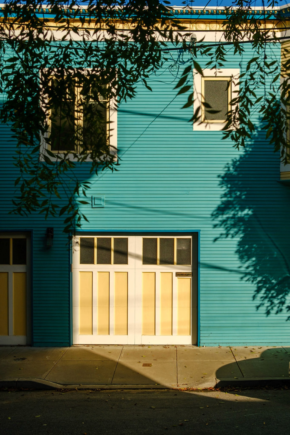 Light / Shadow, photograph 2