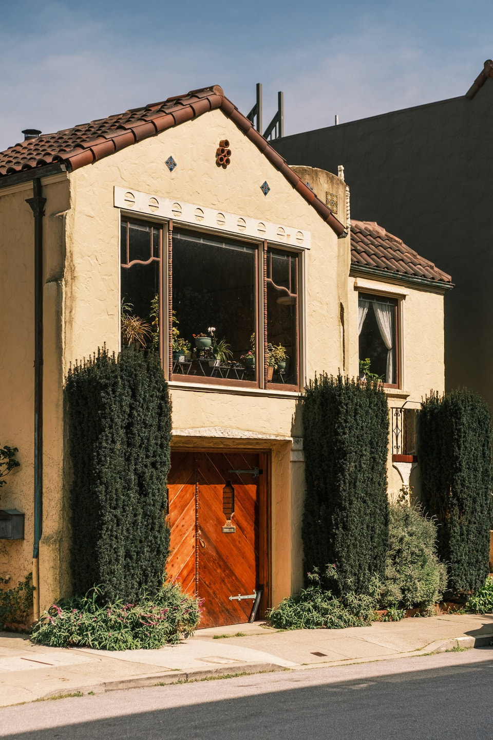 Facades, photograph 19
