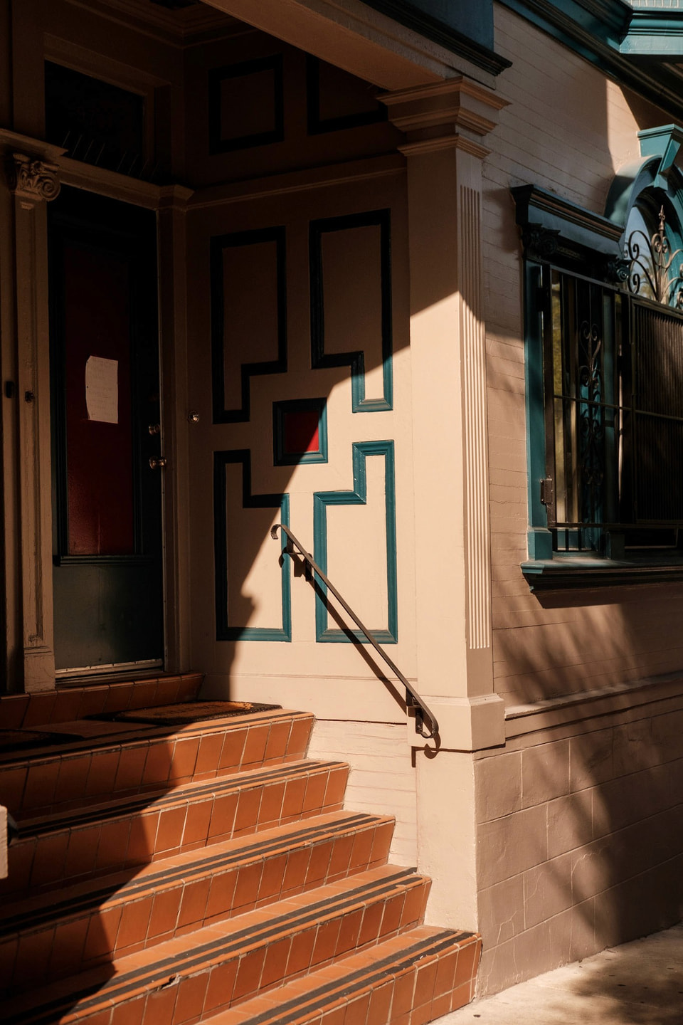 Light / Shadow, photograph 9